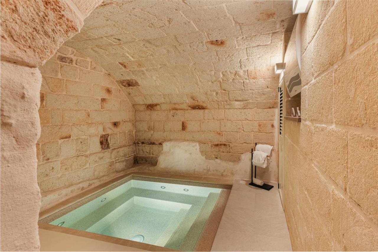 Exclusive - Suite Spa Con Idromassaggio Jacuzzi ฟาซาโน ภายนอก รูปภาพ
